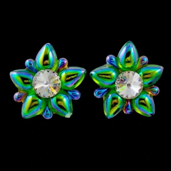 Vintage Flower AB Oil Slick Rivioli Rhinestone Clip On Earrings - Picture 1 of 7